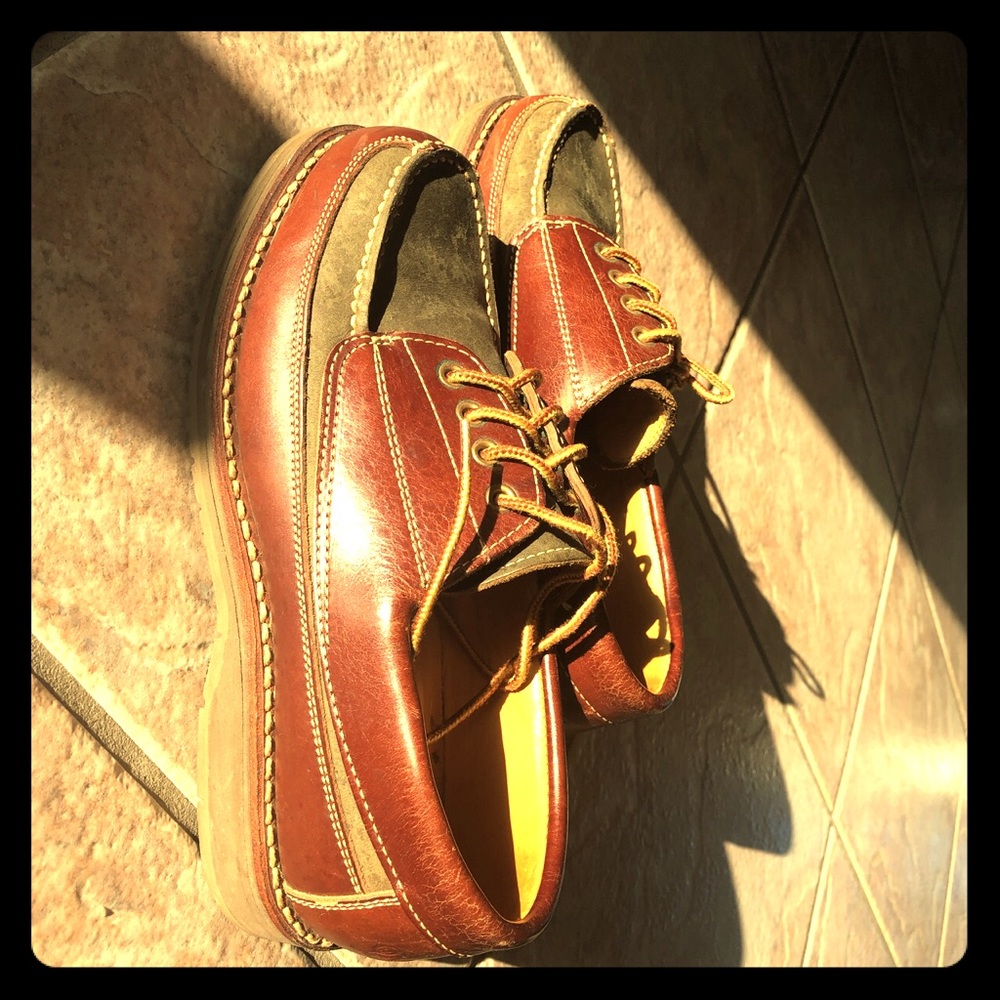 Rare super cute vintage Danner shoes.